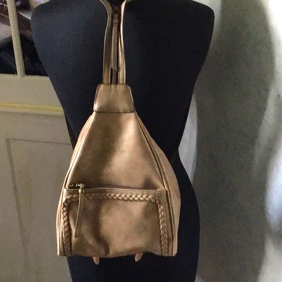 #Backpack - Picture 4 of 9